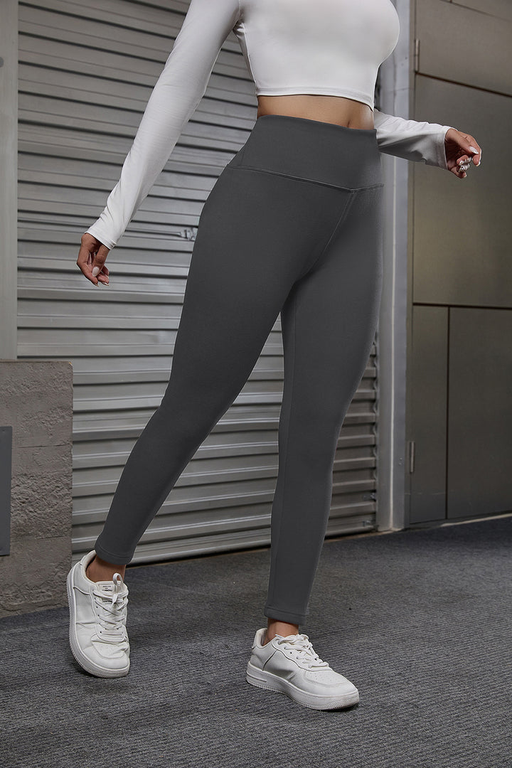 Autumn & Winter High-Waisted Velvet Lift Hip Leggings – Elastic Sports Tight Pants