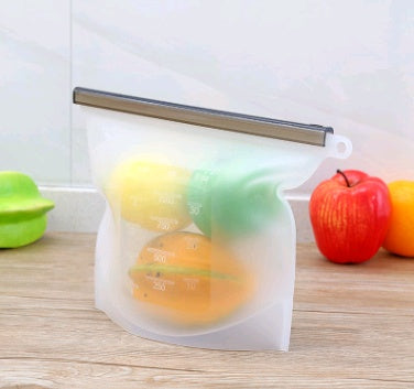 Reusable Silicone Vacuum Seal Fresh-Keeping Bags — Airtight Food Storage Bags for Fridge, Fruit & Meal Prep (4 Colours)