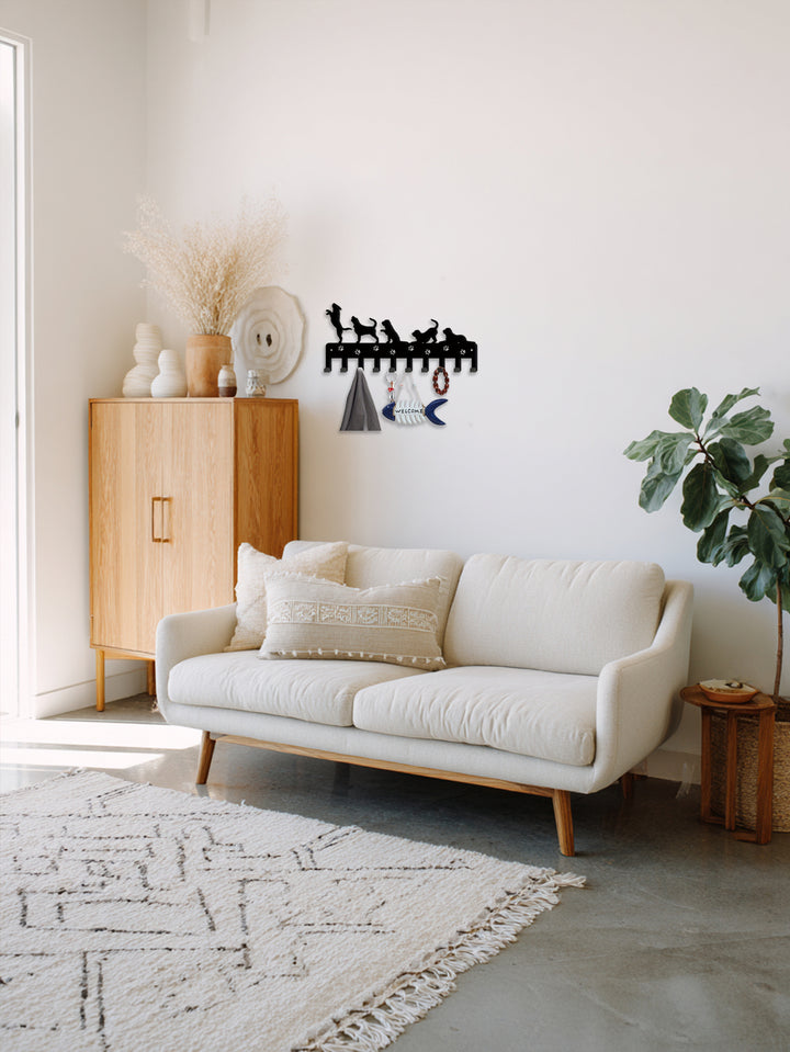 Animal-Inspired Wall-Mounted Key Holder — Detachable Upright Hook Organizer for Home & Entryway