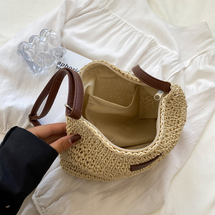 Woven Straw Shoulder Bag – Stylish Summer Handbag