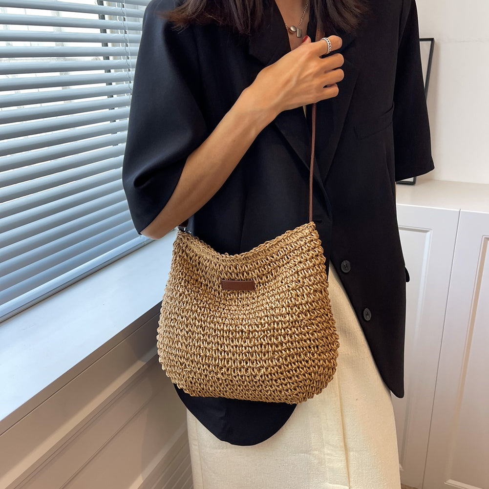 Woven Straw Shoulder Bag – Stylish Summer Handbag