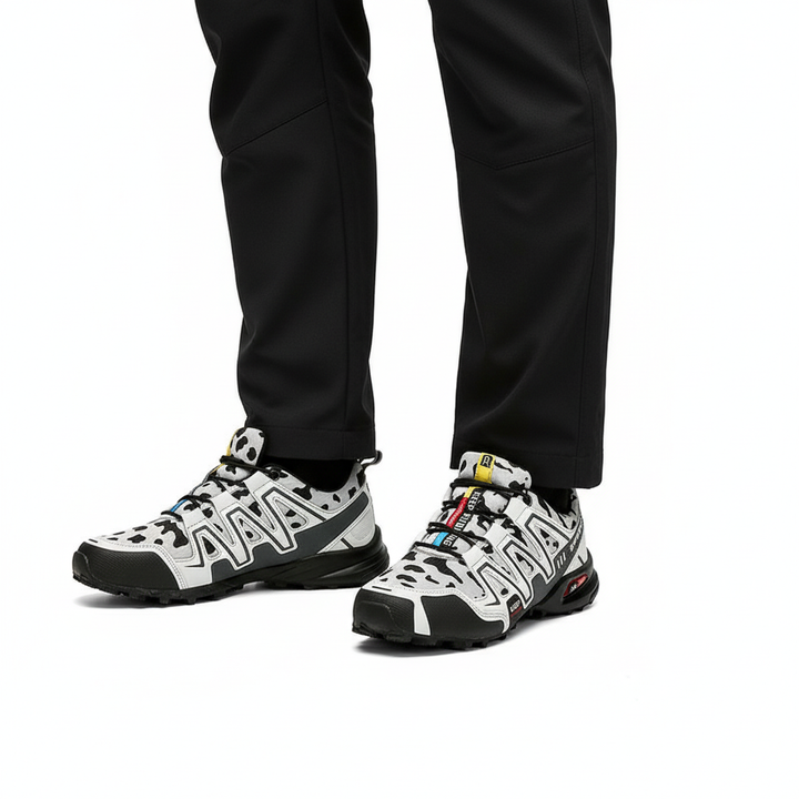 Men Hiking Shoes Climbing Male Sports Shoes Work Safety Toe Tactical Non-Slip Durable Trekking Sneakers Mens Footwear
