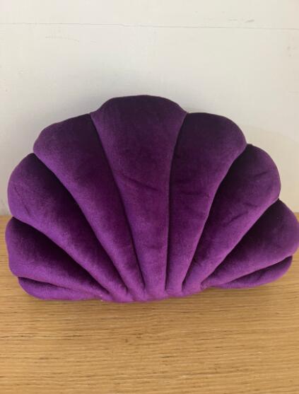 Simulation Shell Decorative Pillow — Realistic Ocean Shell Shape Cushion & Nap Pillow (10 Colours)
