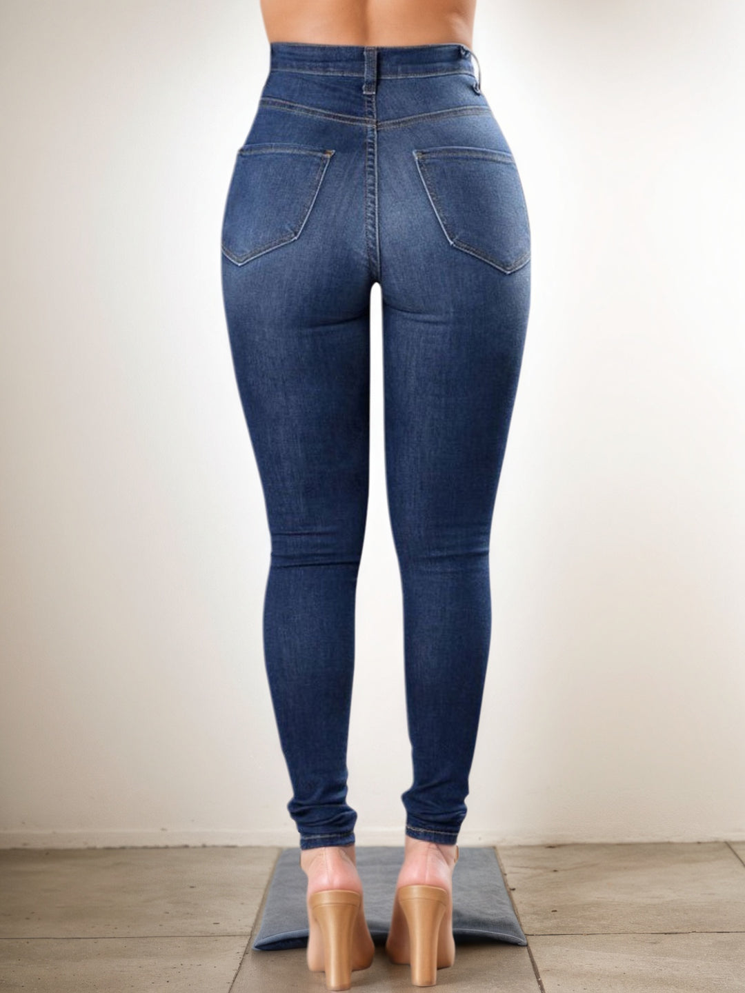 Women’s High-Waisted Stretch Ripped Skinny Jeans – Sculpting Slim Fit