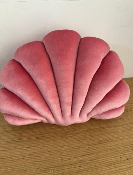 Simulation Shell Decorative Pillow — Realistic Ocean Shell Shape Cushion & Nap Pillow (10 Colours)