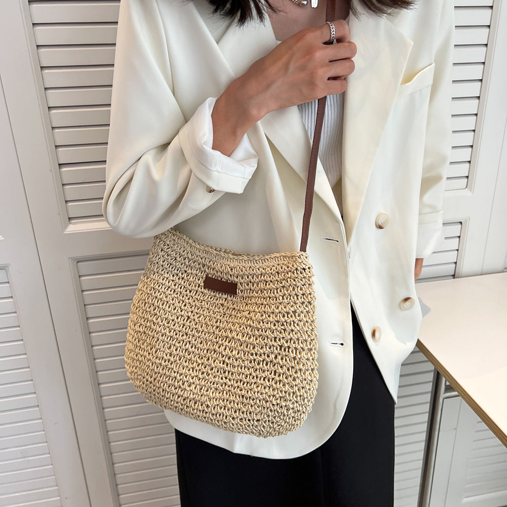 Woven Straw Shoulder Bag – Stylish Summer Handbag