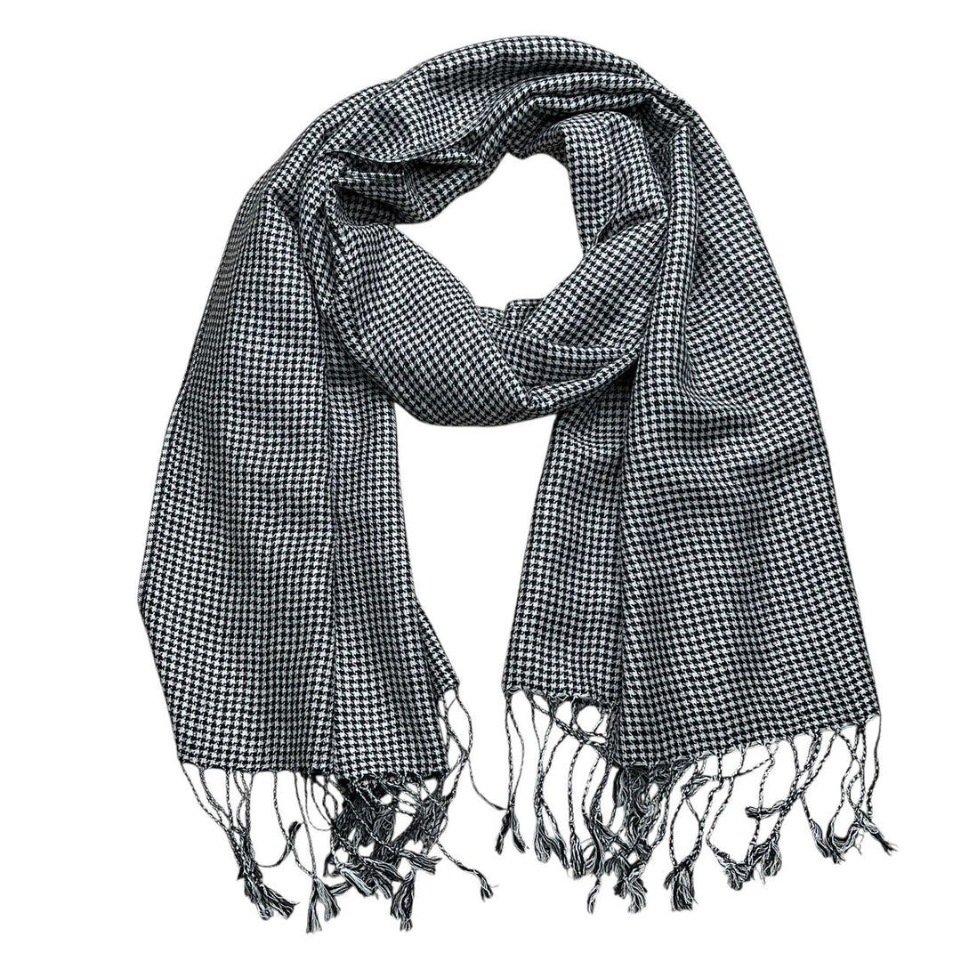 2pcs Modern Edge With Classic Colors Black White Graphic Jacquard Scarf ,Luxe Look For Evening Wear,Scarf,vacation,daily Life,evening Party,Office Appropriate Subtlety For Women Men