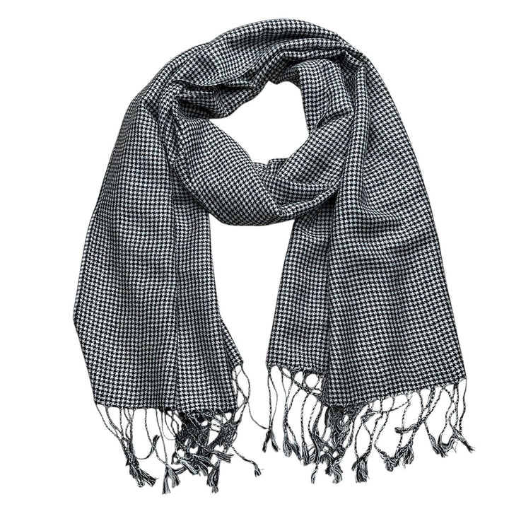 2pcs Modern Edge With Classic Colors Black White Graphic Jacquard Scarf ,Luxe Look For Evening Wear,Scarf,vacation,daily Life,evening Party,Office Appropriate Subtlety For Women Men