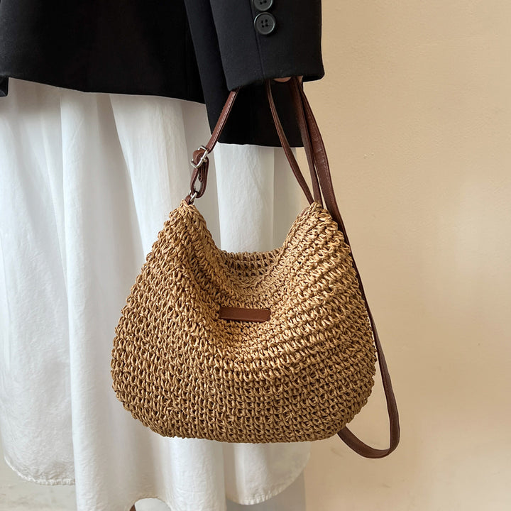 Woven Straw Shoulder Bag – Stylish Summer Handbag