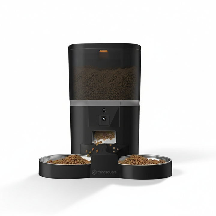 Video Camera With Adjustable Performance Pet Feeder