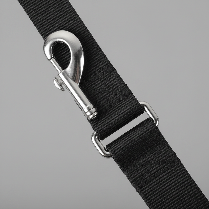 The Two - Piece Dog Leash Set Is Made Of Wear - Resistant And Skin - Friendly Materials. With Excellent Quality, It Meets Various Travel Needs Of Dogs.